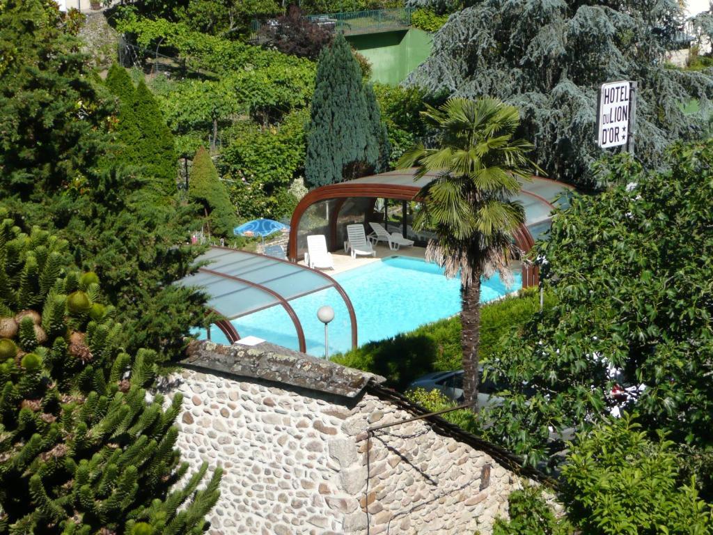 Hotel Du Lion D'Or Entraygues-sur-Truyere Ngoại thất bức ảnh